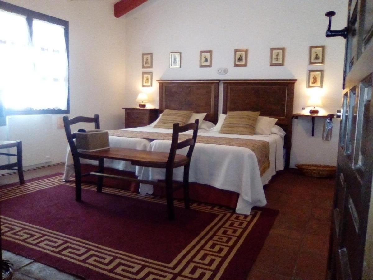 Casa Rural y Restaurante Casa Adriano Guest House Alanis Bagian luar foto